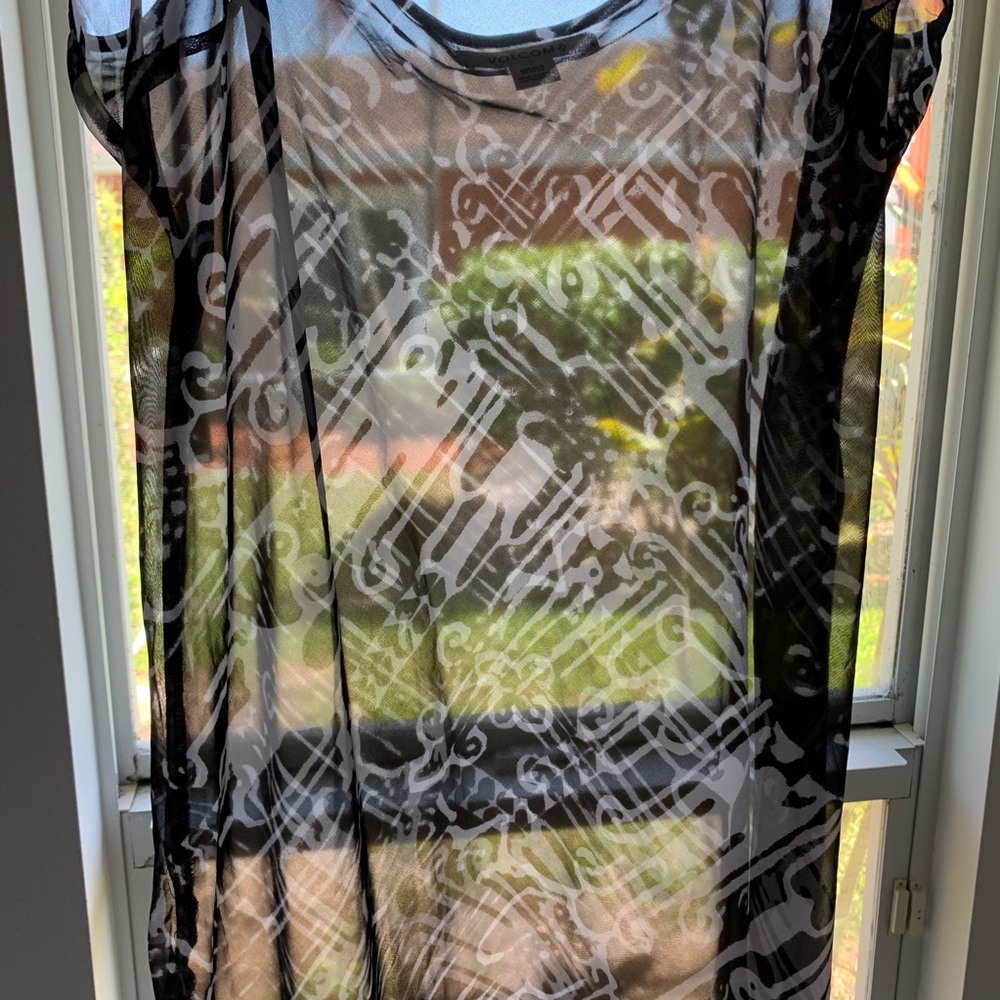 Sheer patterned spaghetti strap top - Picture 4 of 7